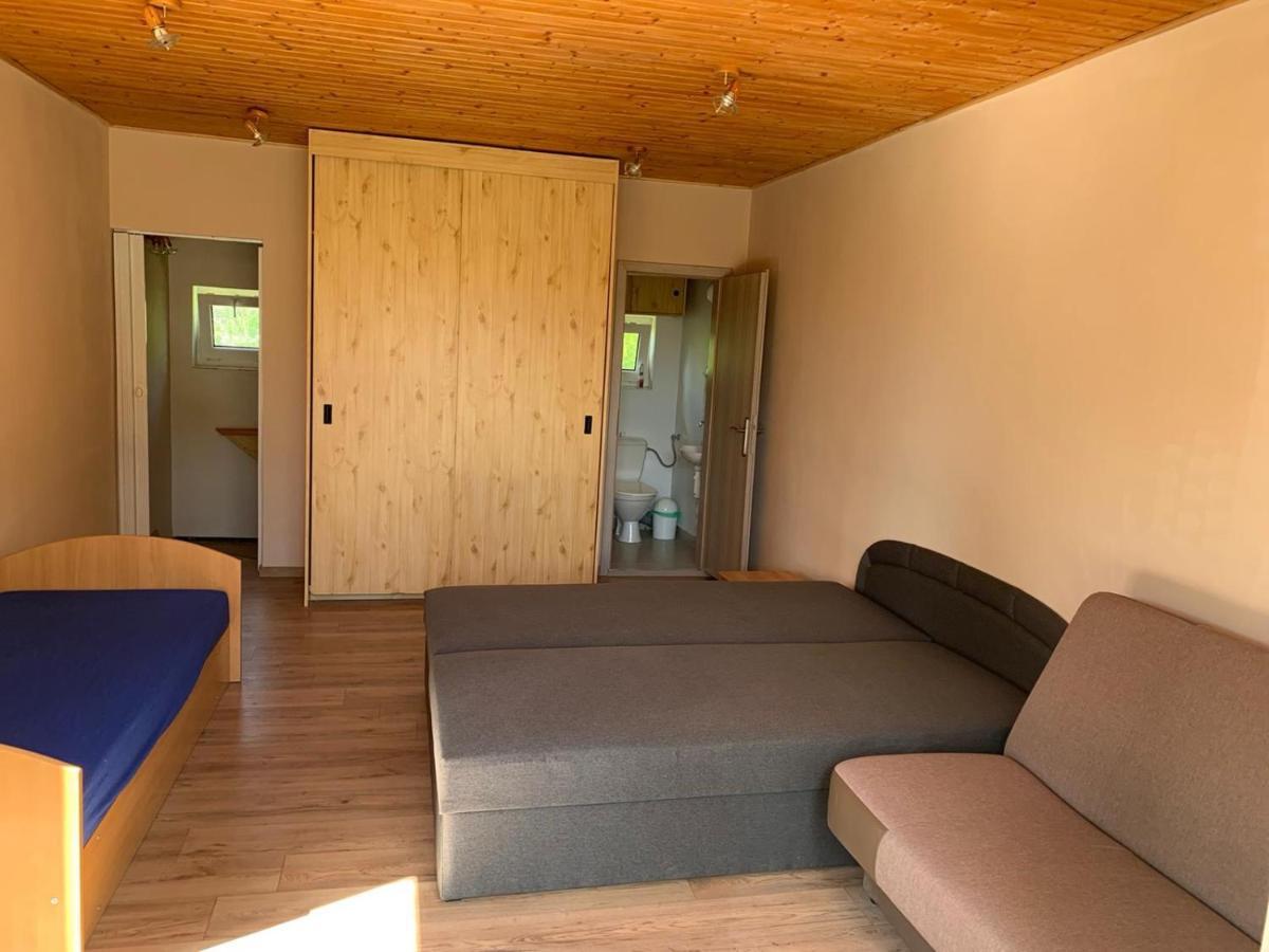 Apartment Jane Senec Εξωτερικό φωτογραφία